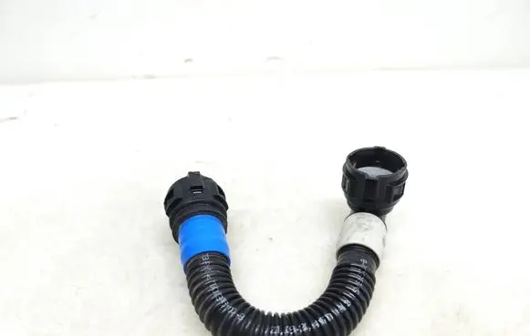 Tesla Model 3 Electric car engine cooling hoses/pipes 150134800B