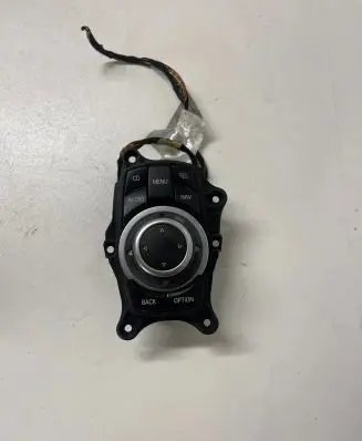 BMW 3 E90 E91 Central body control module 9213309 033625105
