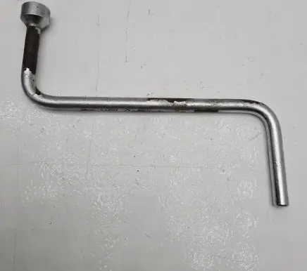 BMW 3 E36 Wheel nut wrench 