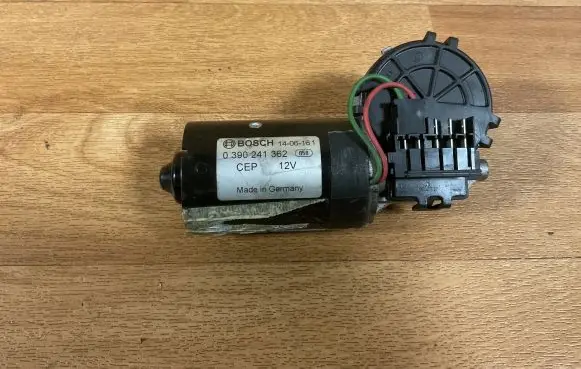 Ford Focus Wiper motor 0390241362