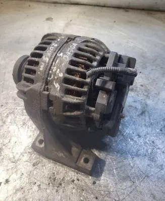 Volvo S80 Generator/alternator 30667787 0124525060