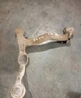 Volkswagen Transporter - Caravelle T4 Front lower control arm/wishbone