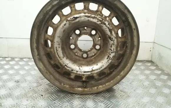 Toyota Camry R15 steel rim A1244003302