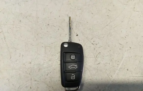 Audi Q2 - Ignition key/card 5FA010780