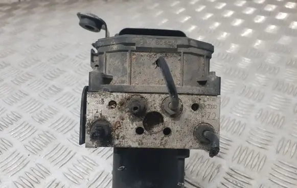 Skoda Fabia Mk1 (6Y) ABS Pump 6Q0614417D