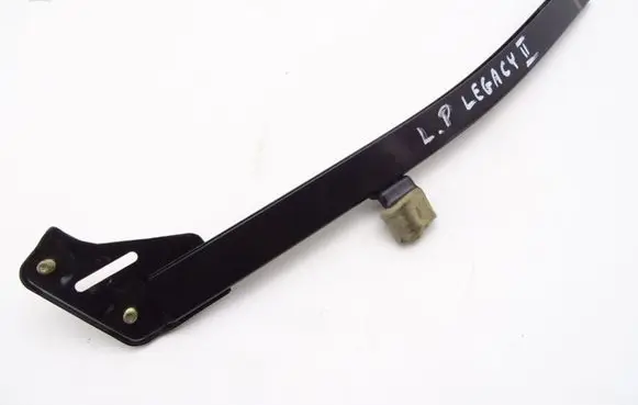 Subaru Legacy Door glass rail 