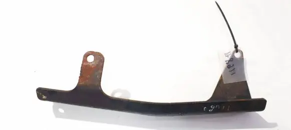 Toyota Corolla E120 E130 Engine mounting bracket