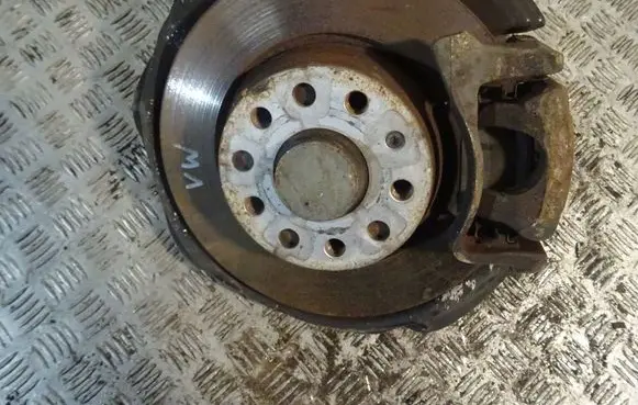 Volkswagen PASSAT B7 Front wheel hub spindle knuckle