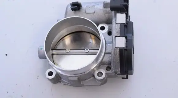 Mercedes-Benz E W213 Throttle valve A2761410125