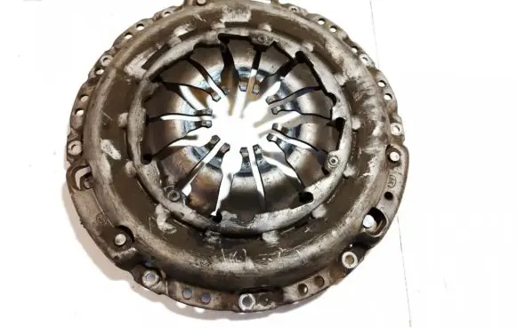 Nissan Qashqai Pressure plate 8200450219