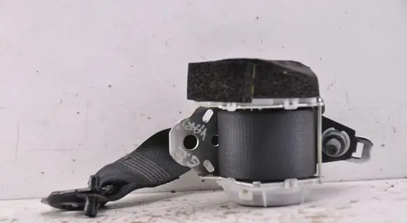 Toyota Yaris Rear seatbelt 7P2700 408945