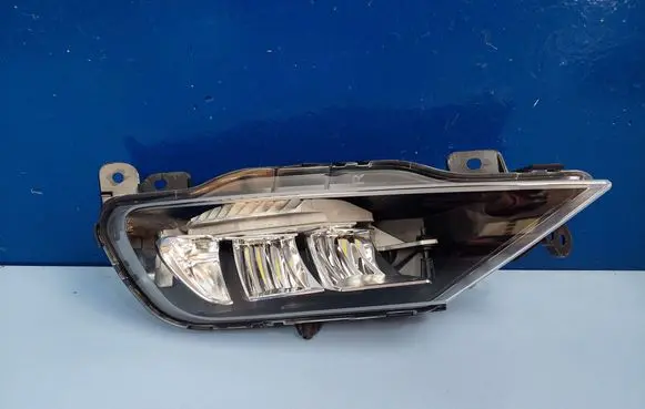 Volvo XC60 Front fog light 31434667