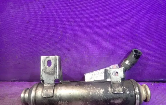 Opel Vectra C EGR valve cooler 55182590