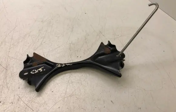 Mazda CX-5 II Battery bracket 