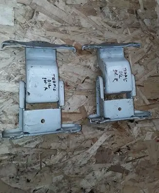 Renault Trafic II (X83) Loading door hinge set 527428C 57854C