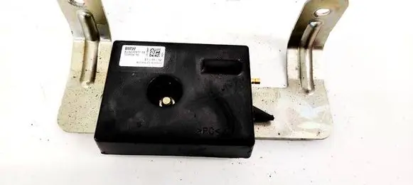 BMW 5 F10 F11 Antenna control unit 10859410 BU923091104