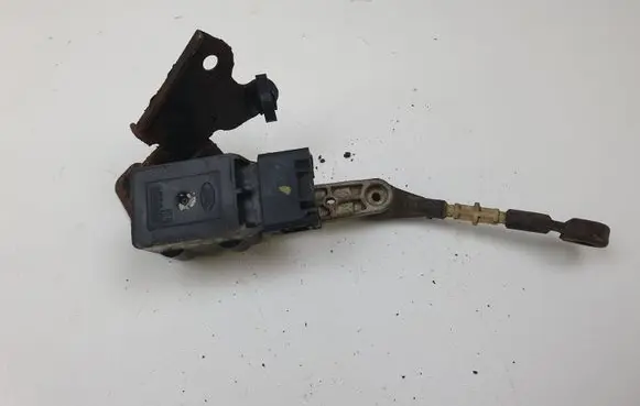Land Rover Range Rover Sport L320 Air suspension front height level sensor RQH500570