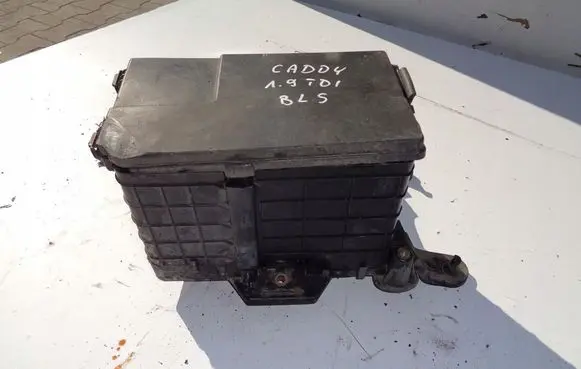 Battery box tray