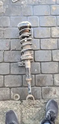 BMW 5 GT F07 Front shock absorber/damper 6798154