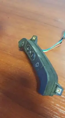 BMW 5 E39 Steering wheel buttons/switches 8363700