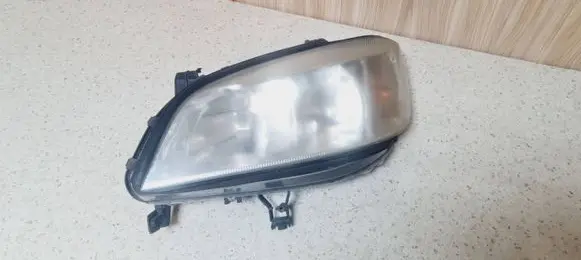 Opel Zafira A Headlight/headlamp 89100054