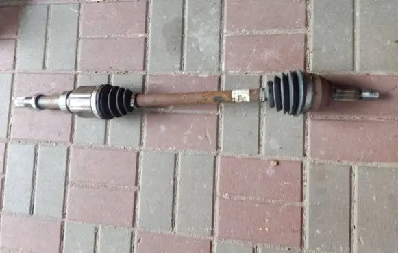 Nissan Leaf II (ZE1) Front driveshaft 39105SA1B 172210068