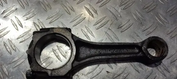 Mazda 626 Connecting rod/conrod rf3