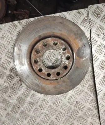 Volkswagen PASSAT B5.5 Front brake disc