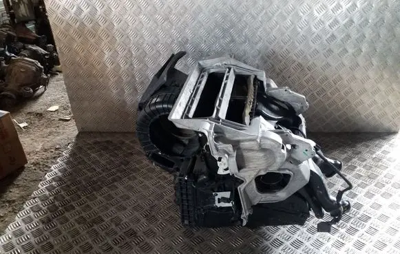 Ford S-MAX Interior heater climate box assembly housing 6G9H18K418 6G9119B555LP