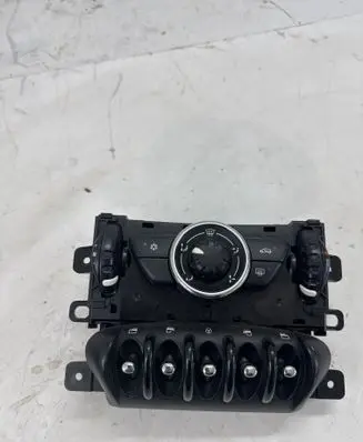 Mini Cooper Countryman R60 Interior fan control switch 9807982 E1062312C