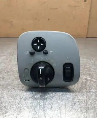 Mercedes-Benz C W203 Light switch A2035450604 04058518 24406574728