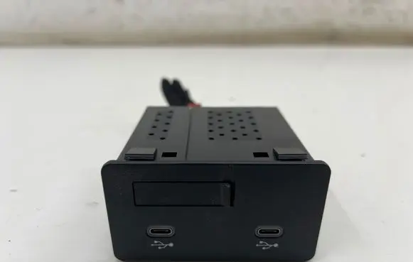 Mazda 3 USB socket connector NKBB4669U0C NKBB4669U0