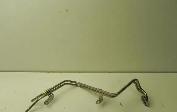 Volkswagen Golf VII Engine coolant pipe/hose 04E122157M VD8912