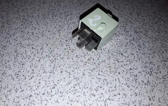 BMW 5 E60 E61 Other relay 61368373700 8373700