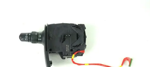 Renault Clio III Light switch 88102002