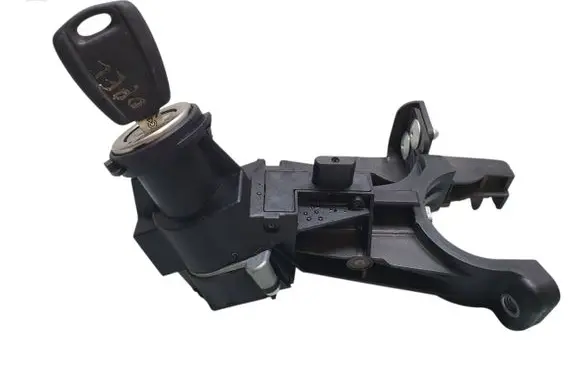 Opel Combo D Ignition lock 00519285260 5176548