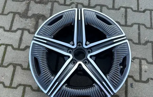 Mercedes-Benz EQE v295 R19 alloy rim A2954012200
