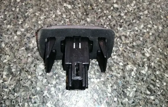Toyota Yaris Number plate light