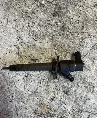 Volvo XC90 Fuel injector 0445110078