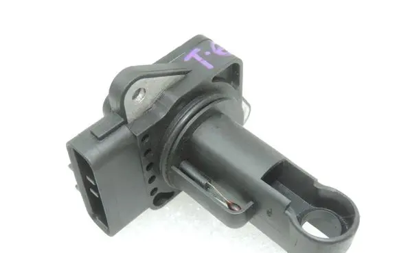 Toyota Auris 150 Mass air flow meter 222040N010