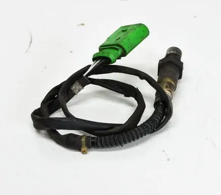 Audi A4 S4 B6 8E 8H Lambda probe sensor 06C906265A
