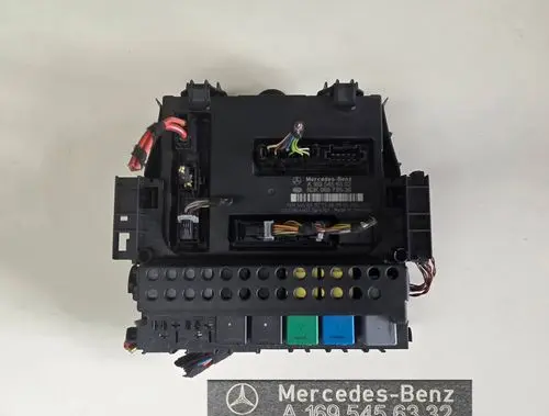 Mercedes-Benz A W169 Comfort/convenience module A1695456332