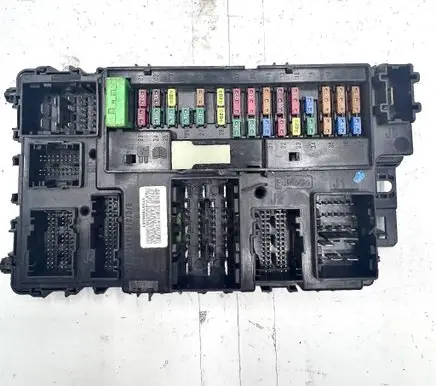 Ford Fusion II Fuse module DG9T14B476B