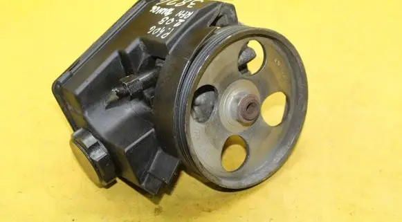 Peugeot 406 Power steering pump