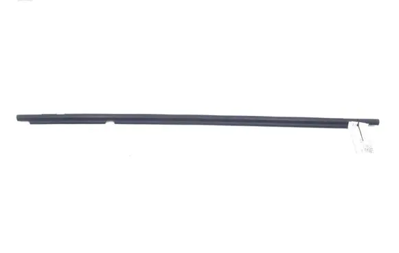 Toyota Verso Rear door trim (molding) 757400F020