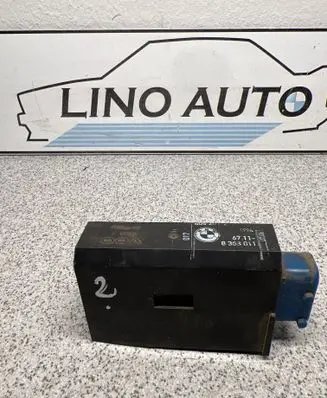 BMW 5 E34 Central locking motor 8353011