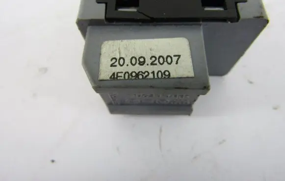 Audi A5 8T 8F Other switches/knobs/shifts 4E0962109