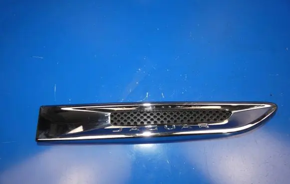 Jaguar F-Pace Fender trim (molding) HK83280B10A