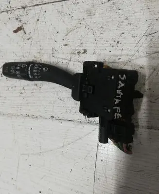 Hyundai Santa Fe Wiper control stalk 202005765