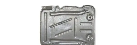 Audi A3 8Y Engine splash shield/under tray 5Q0825230K